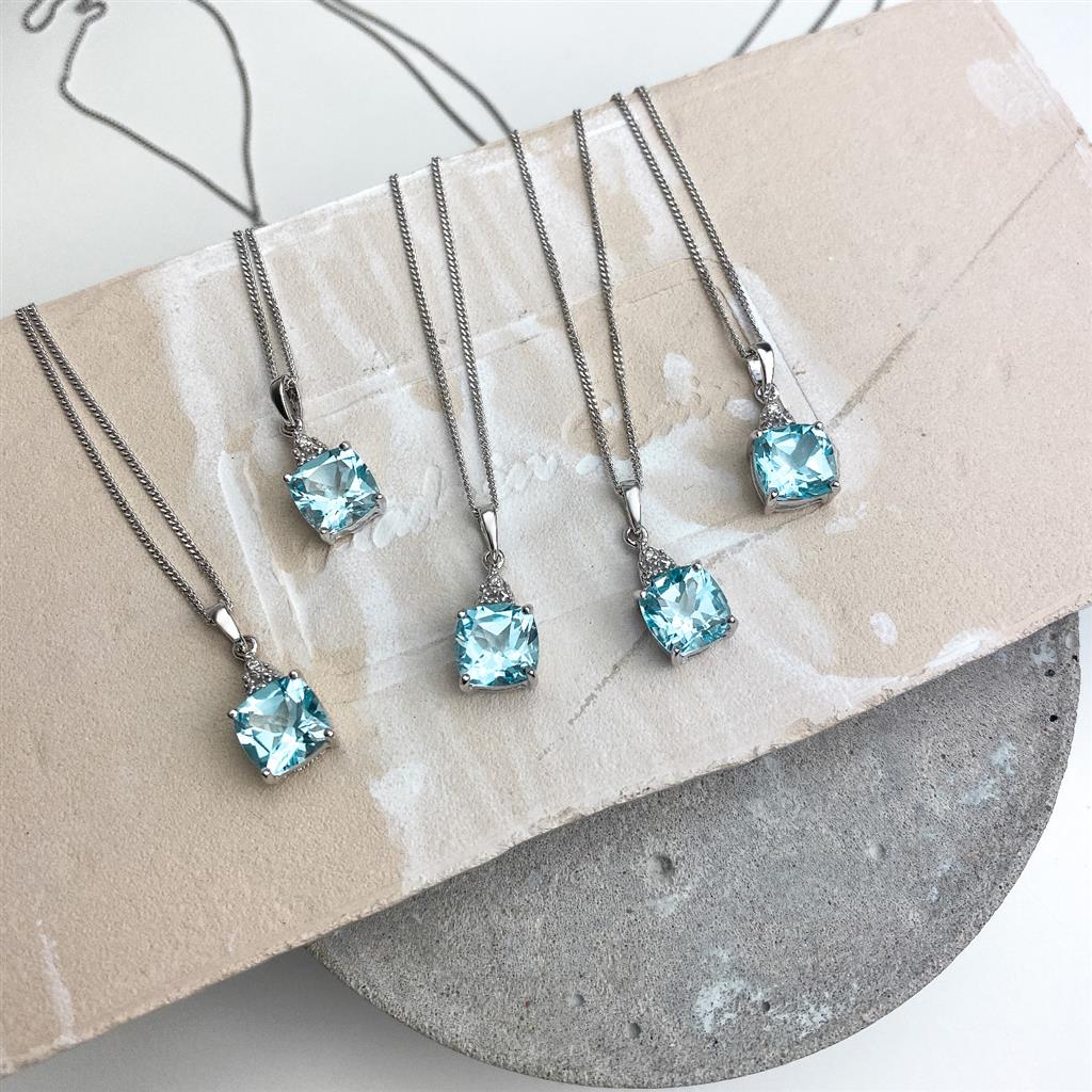 272100959 7365560750128283 7982493597169632297 N