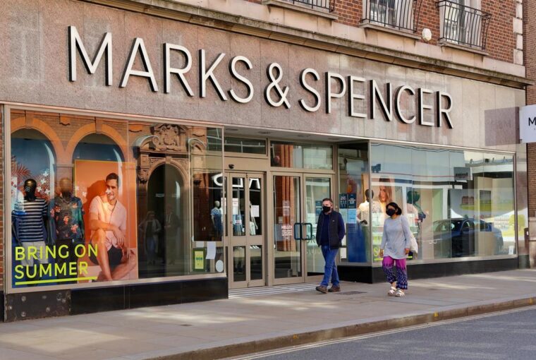 3097856 Marksspencerstoreapril2021 672975