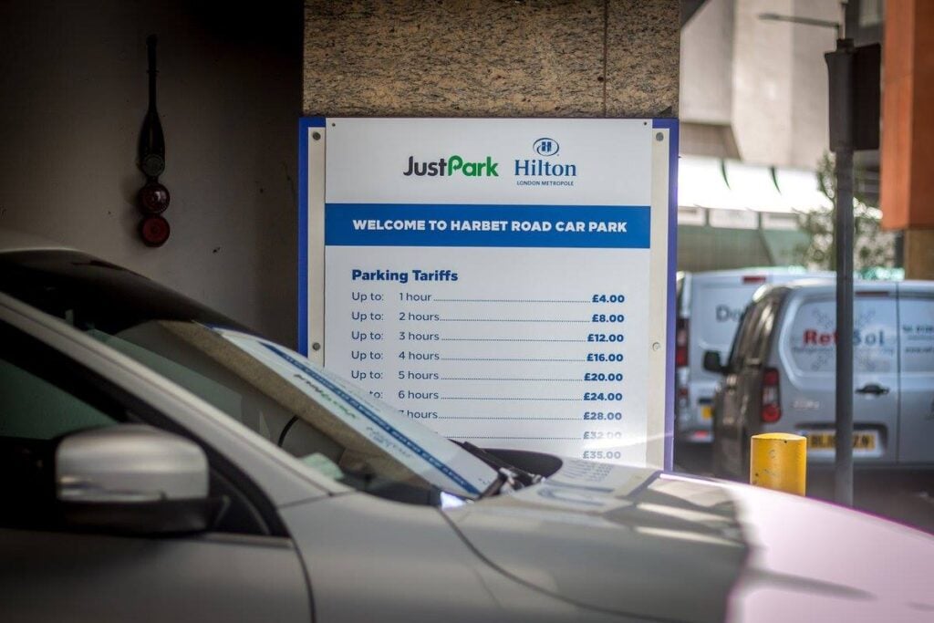 40539676 2084158974928656 1981289136862003200 N