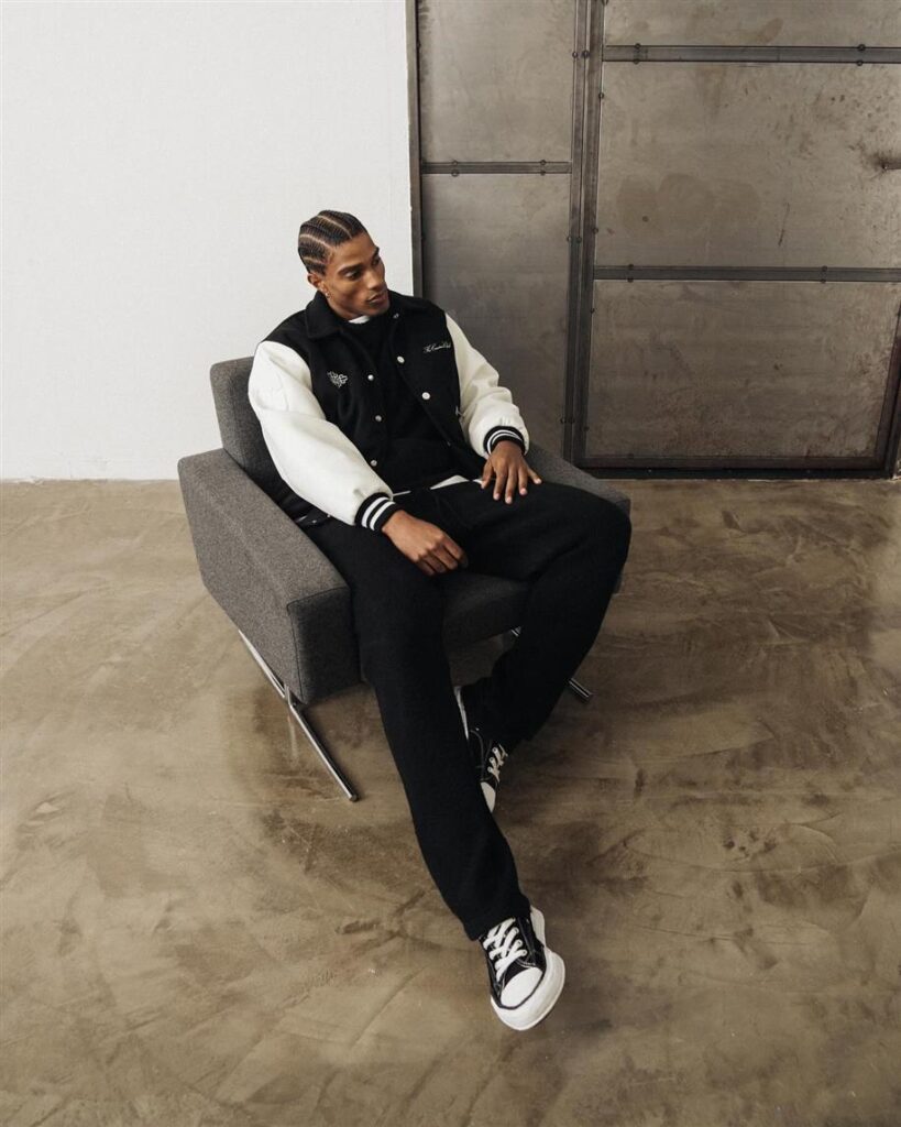 427990366 18415460425035830 8234772633051385343 N