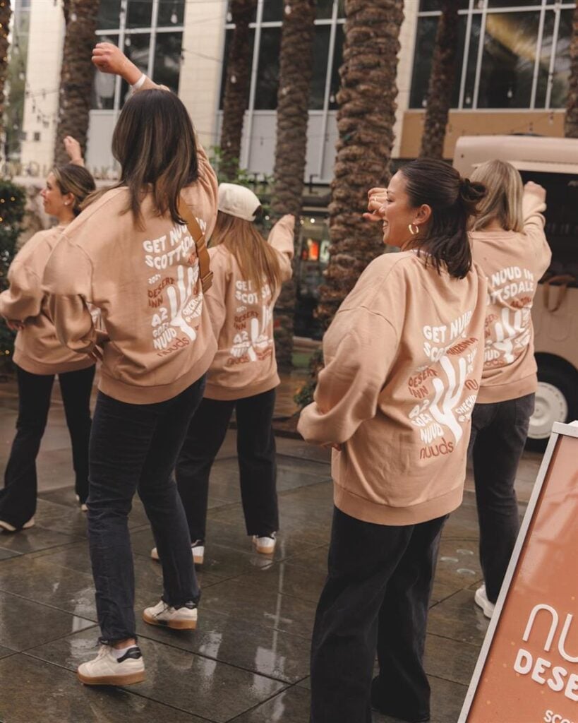 432762798 17937936482802435 2937229857125509210 N