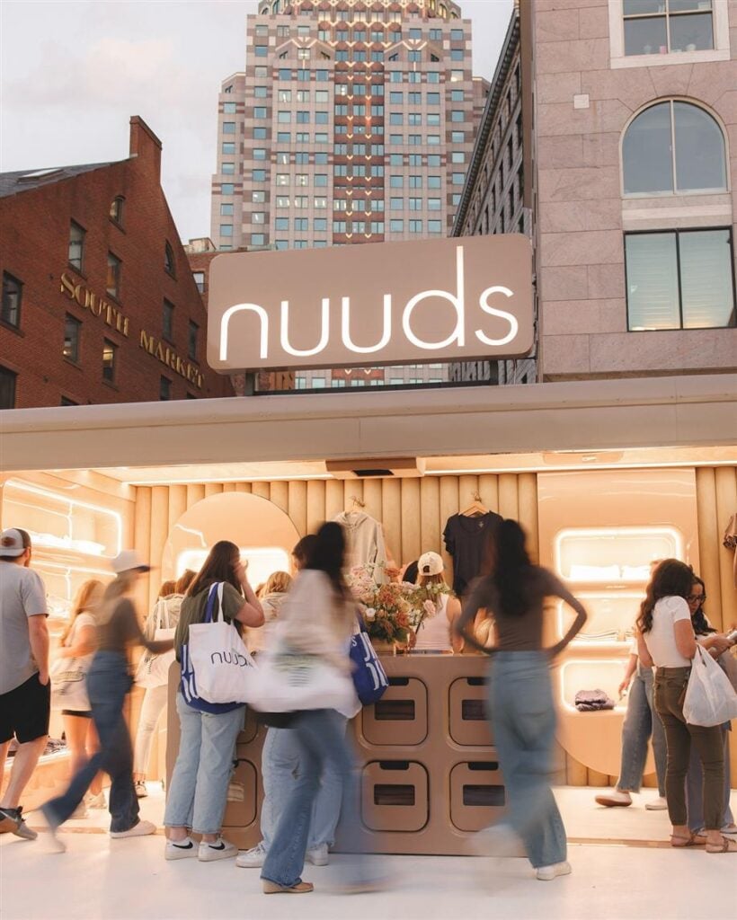 444470501 17947143860802435 2538796968388483776 N