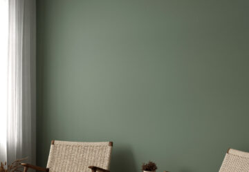 When it comes to protecting surfaces and enhancing the appearance of your home, industrial spaces, or DIY projects, Rust-Oleum stands as the gold standard. Known for its innovative, high-performance products, Rust-Oleum has built a reputation for offering reliable solutions that provide long-lasting protection against rust, corrosion, and wear, while delivering stunning, durable finishes. Whether you’re looking to revitalize old furniture, safeguard outdoor equipment, or give your space a fresh look, Rust-Oleum has the perfect product for every need.