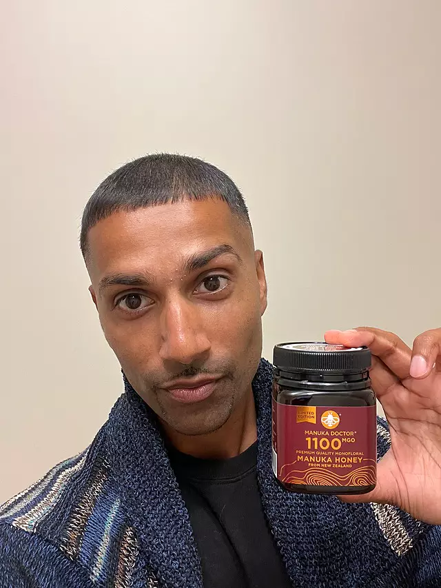 In the quest for healthy, glowing skin, nature often offers the best solutions. One of the most remarkable gifts that nature has to offer is Manuka honey, a potent ingredient known for its incredible healing properties. For centuries, this golden elixir has been used by indigenous people in New Zealand for its antibacterial, anti-inflammatory, and nourishing qualities. Manuka Doctor has taken this time-honored ingredient and transformed it into a groundbreaking skincare brand, offering a range of products that leverage the power of Manuka honey to promote healthy, radiant skin.