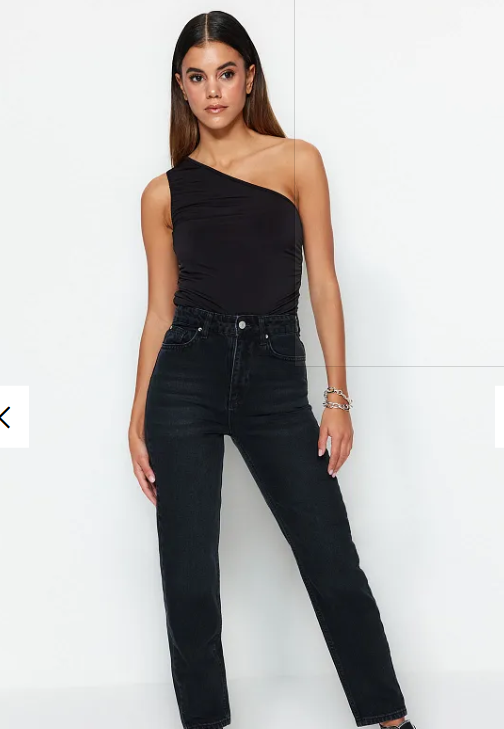 Screenshot 2025 02 18 004044