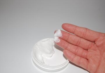 In the ever-evolving world of beauty and skincare, finding a brand that understands the complexities of our skin, hair, and body can feel like an impossible task. The market is flooded with products promising miracle results, yet very few deliver what they claim. That’s where COCUNAT comes in—a revolutionary beauty brand that has turned the aesthetic care industry on its head with its innovative, science-backed approach. COCUNAT’s smart formulas are reshaping the future of self-care by combining cutting-edge technology with premium, natural ingredients. Here’s why COCUNAT’s products have become the go-to for beauty enthusiasts who want to transform their skin, hair, and body.