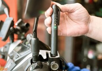 Voyant de liquide de frein allume 2 edited (1)