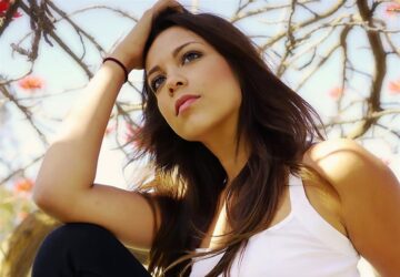 In the realm of fashion, the conversation around inclusivity and comfort has never been more vital. Enter Nuuds, a brand that stands at the intersection of quality, style, and the celebration of real bodies. With a mission to create clothing that fits and flatters every individual, Nuuds is redefining what it means to feel comfortable and confident in everyday wear.